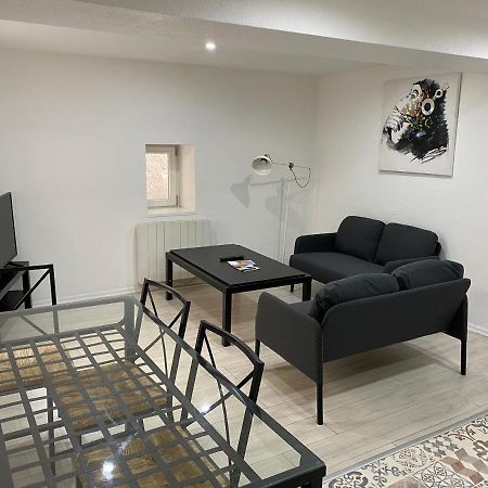 Appartement 2Eme Etage 42M2 Hyper Centre Ville / Parking Gratuit Риом Экстерьер фото